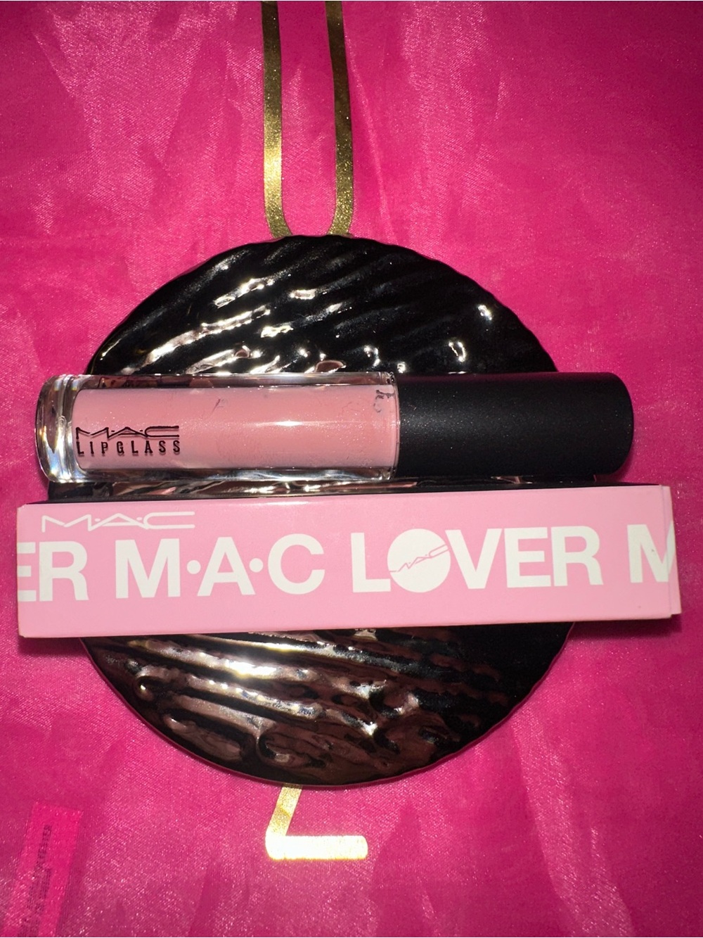MAC Hey Lover Lipglass